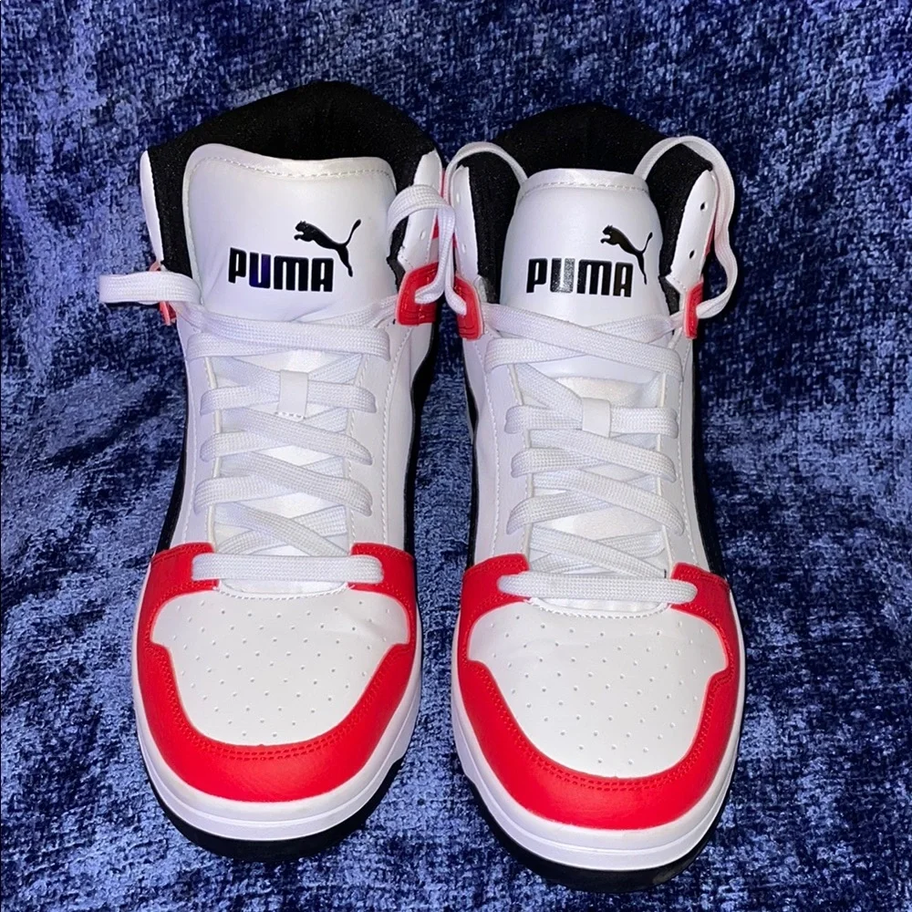 NWOT Puma Red & White High-Top Sneakers.  Size 11.5 - Picture 2 of 8